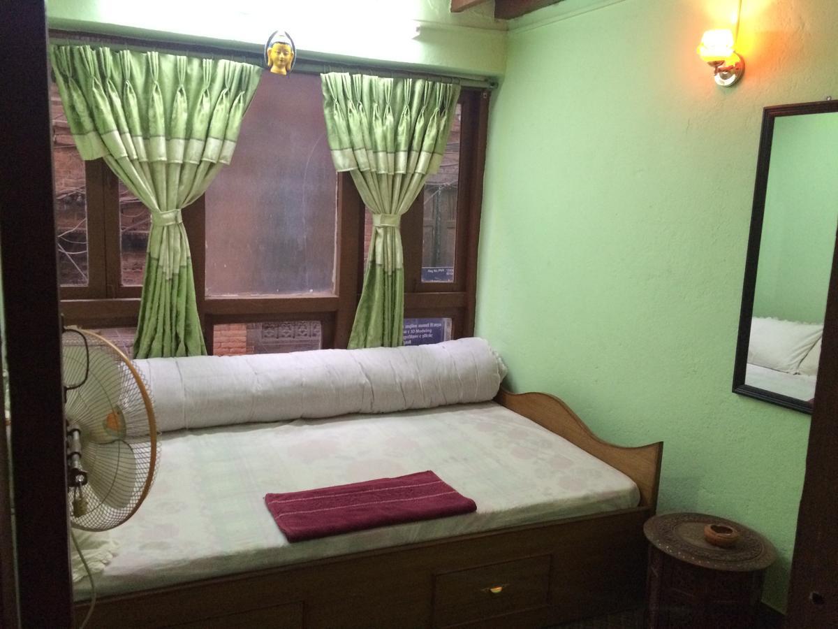 Ajima Guest House بهاكتابور المظهر الخارجي الصورة